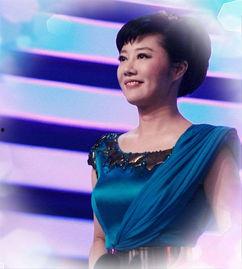 中央电视台叶迎春照片,中央电视台主持人风采瞬间